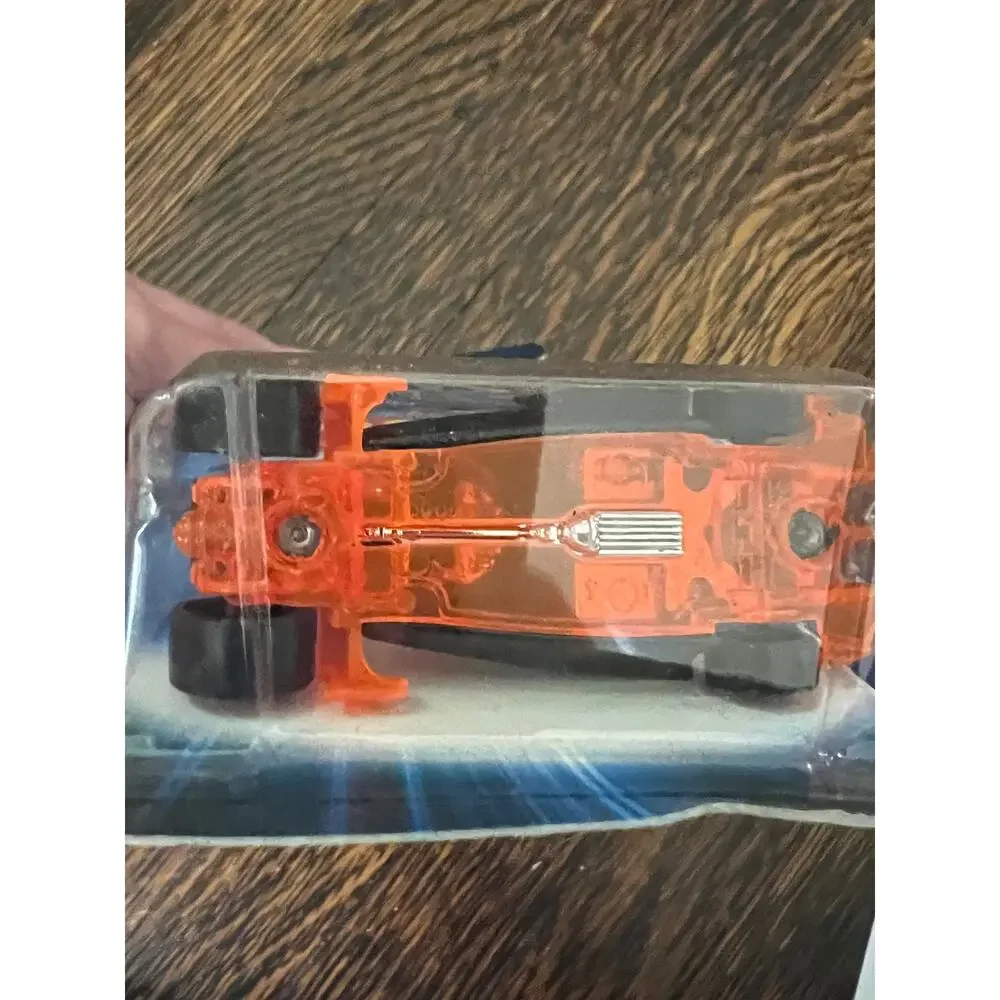 Hot Wheels 2006 Vulture Roadster 205 Mainline Diecast Car 5 Spoke Orange New